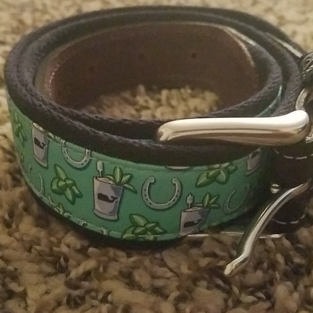 Vineyard Vines Kentucky Derby belt